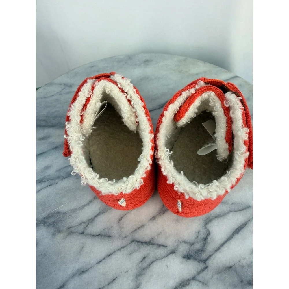 Tiny TOMS Baby Red/Pink Corduroy Faux Fur Lined Crib Booties Size 4 Infant Shoes